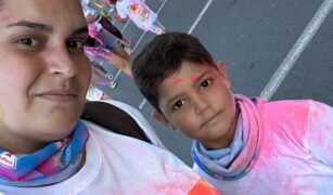 copil cu diabet si mama lui la o competitie sportiva