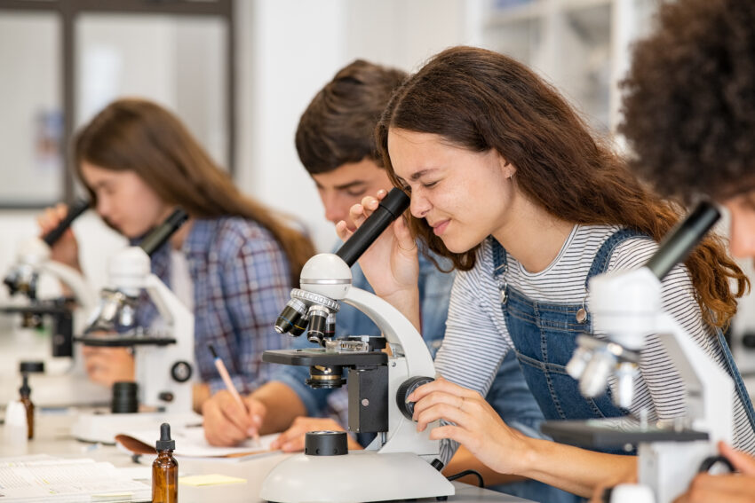 Școala viitorului în 43 de licee-pilot. „Elevii își pot personaliza traseul educațional în funcție de interese și de cariera dorită”